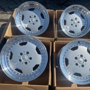 amg-4-piece-staggered-wheels-by-oz
