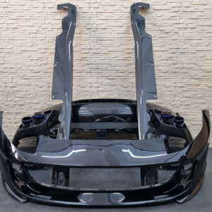 ferrari-812-superfast-carbon-paket-front-bumper-rear-bumper-side-skirts