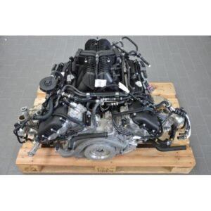 mclaren-650s-v8-biturbo-engine-4-500-km