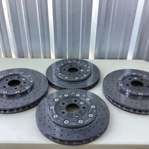lamborghini-huracan-evo-carbon-ceramic-brake-rotors-2020